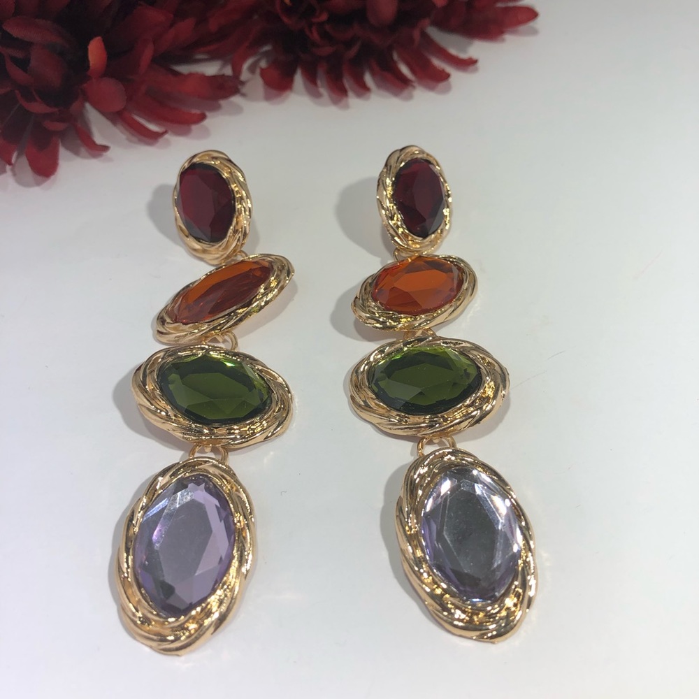 The Isabella Earrings 💛